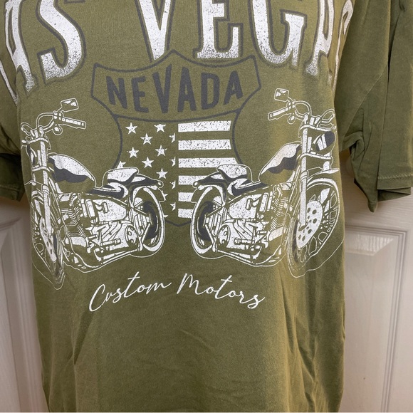 Forever 21 Las Vegas Motorcycle graphic tee - Picture 3 of 10